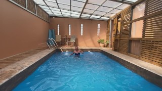 HOLIDAY CREAMPIE- I’m excited to get cought fucking around the hotel pool