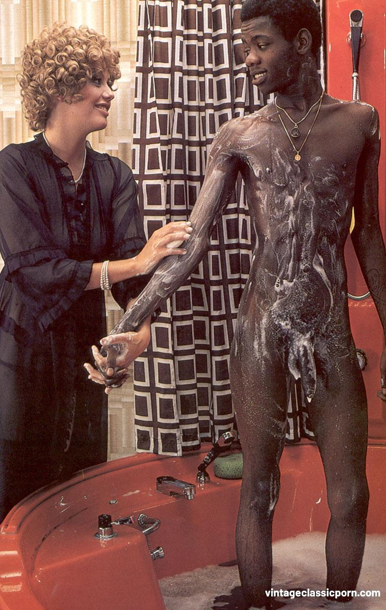 CFNM Vintage: Reliving Erotic Fantasies from the Past